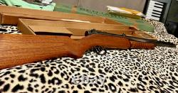 1940's BENJAMIN 317 AIR RIFLE Brown Box/Black Nickel Finish RARE FIND / EXC COND
