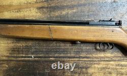 1952 1954 CROSMAN MODEL 120 PUMP. 22 CAL. PELLET GUN AIR RIFLE Hard to Find