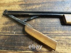 1952 1954 CROSMAN MODEL 120 PUMP. 22 CAL. PELLET GUN AIR RIFLE Hard to Find