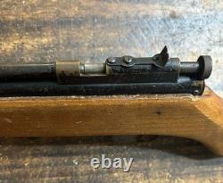 1952 1954 CROSMAN MODEL 120 PUMP. 22 CAL. PELLET GUN AIR RIFLE Hard to Find