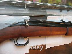 1961 SHERIDAN BLUE STREAK RIFLE Very Good Condition / Shoots Great / Looks Nice