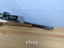 Air Arms TX200 HC Hunter Carbine, Beech Stock, Right-Handed 0.177