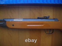 Air Rifle. 22 Airgun Wood Stock Pellet Gun by American Tool Exchange New in Box