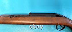 BSA England Stutzen Airsporter RB2 Under Lever Cocking Air Rifle. 177 TR548