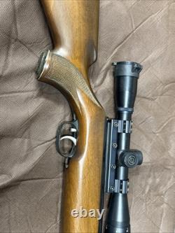 Beeman R10 Air Rifle. 20 cal. / 5 mm. Air rifle scope Exl. Cond. NICE