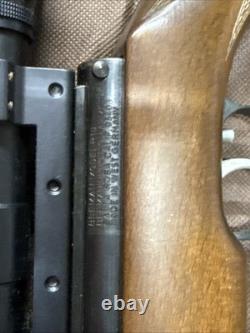 Beeman R10 Air Rifle. 20 cal. / 5 mm. Air rifle scope Exl. Cond. NICE
