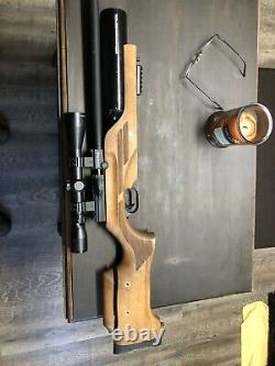 Benjamin Kratos. 25 Caliber PCP-Powered Side Lever Hunting Air Rifle With Scope