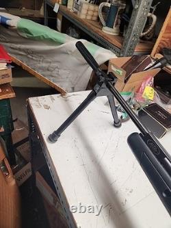 Benjamin Prowler Nitro Piston Air Rifle. 22 Pellet BPNP82 With Bipod