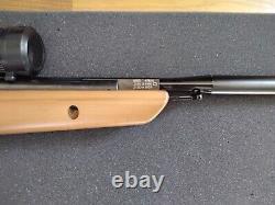 Benjamin Trail NP2 Air Rifle. 22 cal