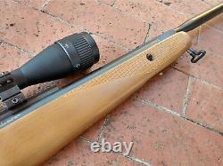 Benjamin Trail NP Air Rifle. 22 cal With Scope Wood Stock BT9M22WNP