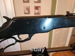 CROSMAN Model 99 Air Rifle Lever Action Pellet Gun Co2 Original VINTAGE 1965-70