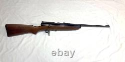 Crosman 160 Air Pellet Rifle. 22 Caliber