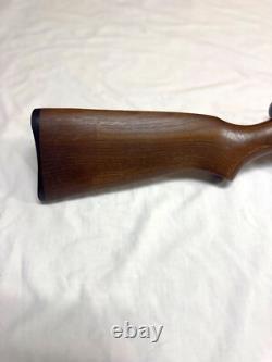 Crosman 160 Air Pellet Rifle. 22 Caliber