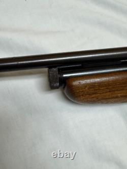 Crosman 160 Air Pellet Rifle. 22 Caliber