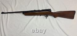 Crosman 160 Air Pellet Rifle. 22 Caliber