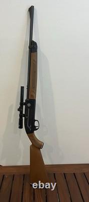 Crosman 2100 Classic Pump 1.77 cal. BB / Pellet Rifle Steel Reciever Scope USA