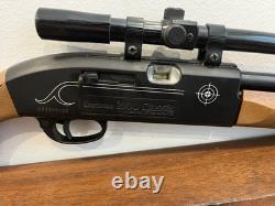 Crosman 2100 Classic Pump 1.77 cal. BB / Pellet Rifle Steel Reciever Scope USA