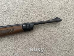 Crosman 2200 Magnum. 22 Caliber Pellet Rifle Vintage