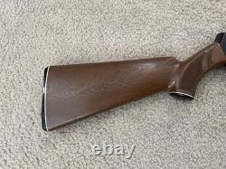 Crosman 2200 Magnum. 22 Caliber Pellet Rifle Vintage