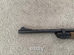 Crosman 2200 Magnum. 22 Caliber Pellet Rifle Vintage