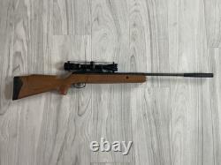 Crosman Air Rifle Nitro Venom with Scope and Wood Stock