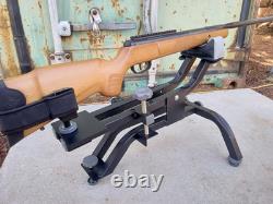 Crosman Genesis Air Rifle. 177 Nitro Piston Single Stroke Pneumatic Pellet Gun