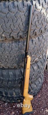 Crosman Genesis Air Rifle. 177 Nitro Piston Single Stroke Pneumatic Pellet Gun