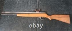 Crosman Model 1400 2nd Variant with bolt, 1972 1973.22 Cal Pellet Rifle Air Gun