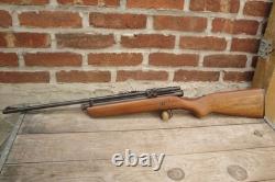 Crosman Model 400 Pellgun CO2 Air Pellet Rifle. 22 Caliber Vintage 1960s AS IS