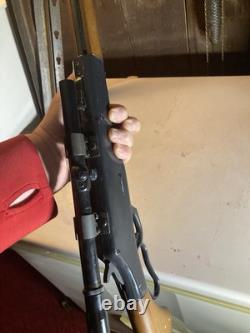Crosman Model 99 Air Rifle, Lever Action Pellet Gun, Co2 original scope 1965-70