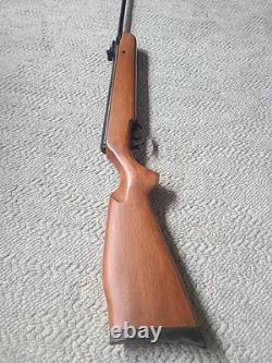 Crosman Quest 1000X pellet rifle. 177 break barrel air VERY POWERFUL 1000 FPS