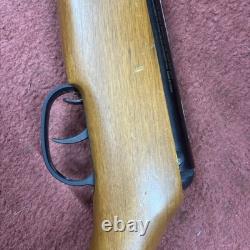 Crosman Storm XT. 177 Caliber Pellet Break Barrel Carbine Air Rifle