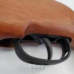 Crosman Storm XT. 177 Caliber Pellet Break Barrel Carbine Air Rifle