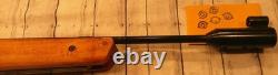 DAISY Powerline 853 Target Rifle. 177 Pellet Wood Stock with new Peep Sight