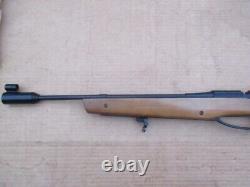 Daisy AVANTI Model 853 Competition. 177 Single Shot Pellet Rifle, Sling, Spacers