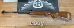Daisy Model 120 Air Rifle. 177 Caliber Break Barrel