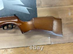 Daisy Model 120 Air Rifle. 177 Caliber Break Barrel