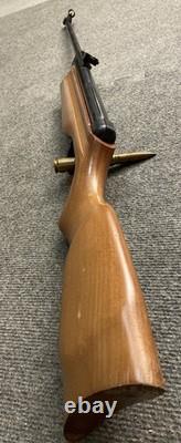 Daisy Model 120 Air Rifle. 177 Caliber Break Barrel Pellet Only