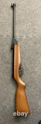 Daisy Model 120 Air Rifle. 177 Caliber Break Barrel Pellet Only