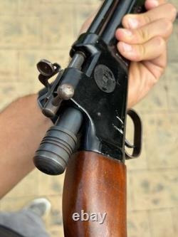 EARLY MODEL 101 CROSMAN. 22 Pellet Rifle ROCHESTER NY NICE COLLECTIBLE CONDITION