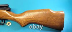 Early 1st Variant Crosman Model 180 Co2 Air Rifle. 22 Cal. + Provenance 671