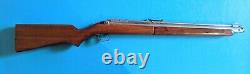 Early vintage sheridan sliver streak. 20 cal pellet air gun rifle