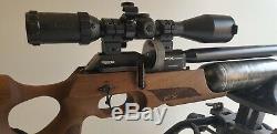 FX Crown. 25 in Walnut (PCP Air Rifle)