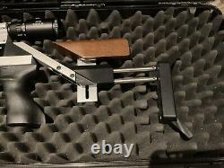 FX Royale 400 PCP Air Rifle 177 Or 4.5mm WithAeron Stock Out Of Czechia & Scope