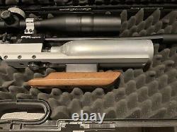 FX Royale 400 PCP Air Rifle 177 Or 4.5mm WithAeron Stock Out Of Czechia & Scope