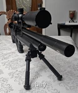 FX WILDCAT MKIII Air Rifle with 6-24X50 FFP Scope Atlas bipod Halo xl450