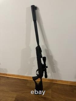 Gamo Swarm Fusion 10X'GEN3i'. 22 Caliber 1000 FPS Rifle with Scope