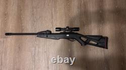 Gamo Swarm Hornet. 177 Cal 1250 FPS With 4x32mm Scope Air Rifle
