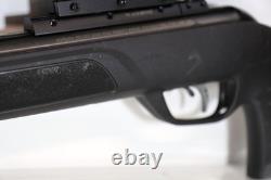 Gamo Swarm Magnum. 22 Caliber 10X Break Barrel Air Rifle Gen1 & 3-9x40 Scope