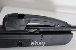 Gamo Swarm Magnum. 22 Caliber 10X Break Barrel Air Rifle Gen1 & 3-9x40 Scope